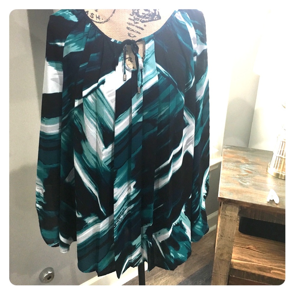 Gorgeous alfani blouse